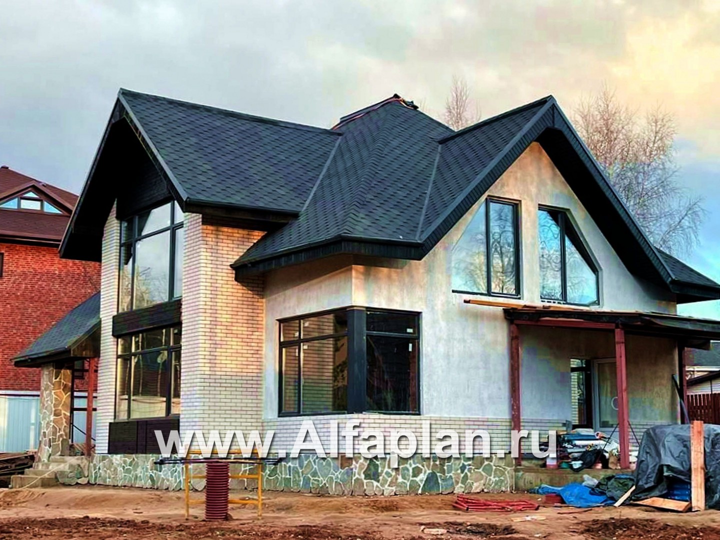 «Альтаир» - проект дома с мансардой, из кирпича или газобетона, фасад из штукатурки, с террасой, современный стиль - дизайн дома №2