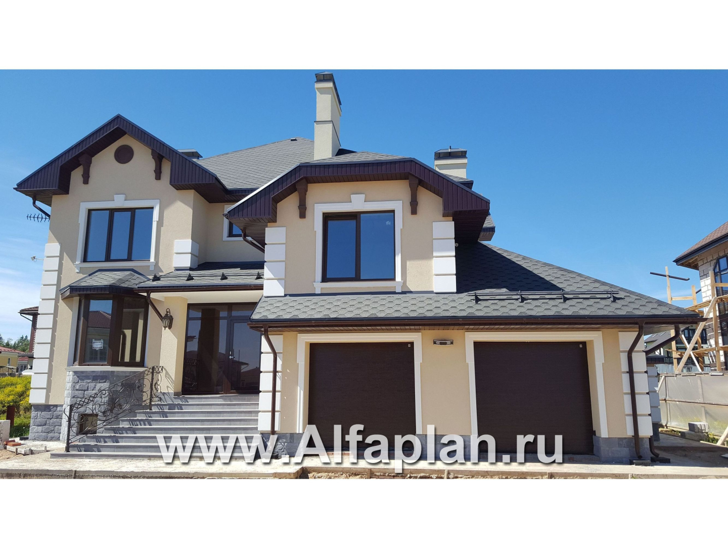 Проекты домов Альфаплан - «Эвридика» - красивый загородный дом с гаражом на две машины - дополнительное изображение №1